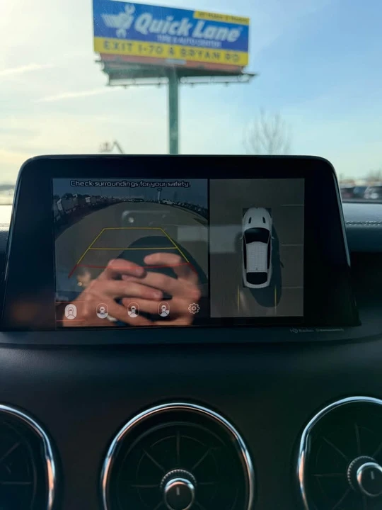 2021 Kia Stinger GT - Image 11 of 14