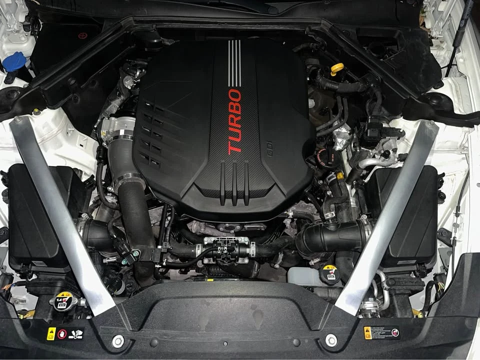 2021 Kia Stinger GT - Image 7 of 13