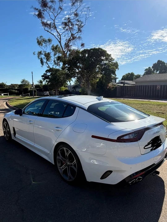 2021 Kia Stinger GT - Image 7 of 14