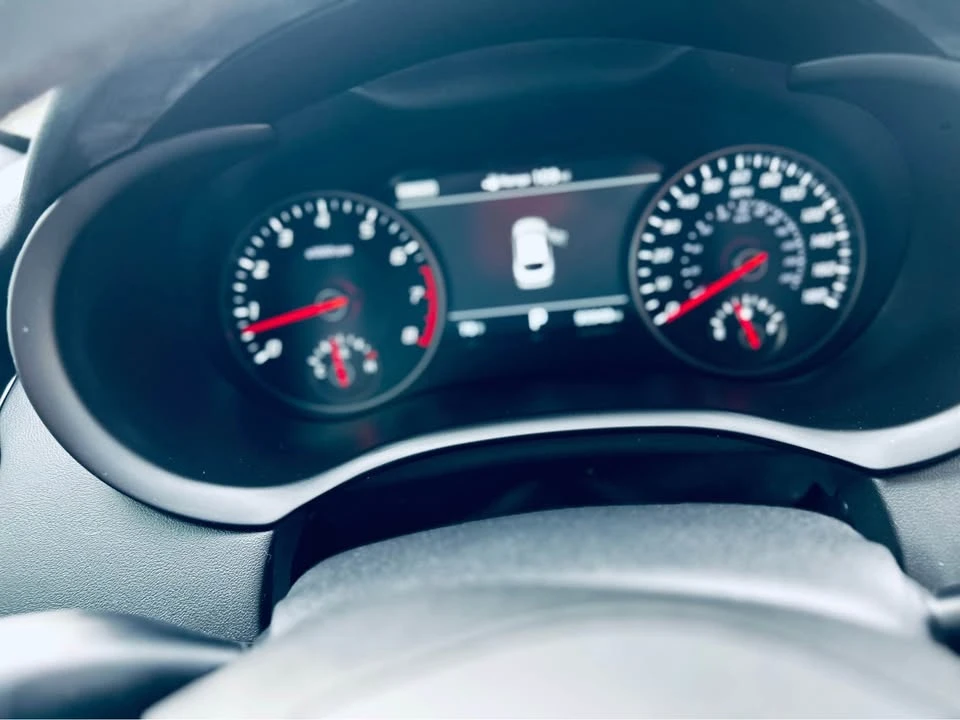 2021 Kia Stinger GT - Image 18 of 20