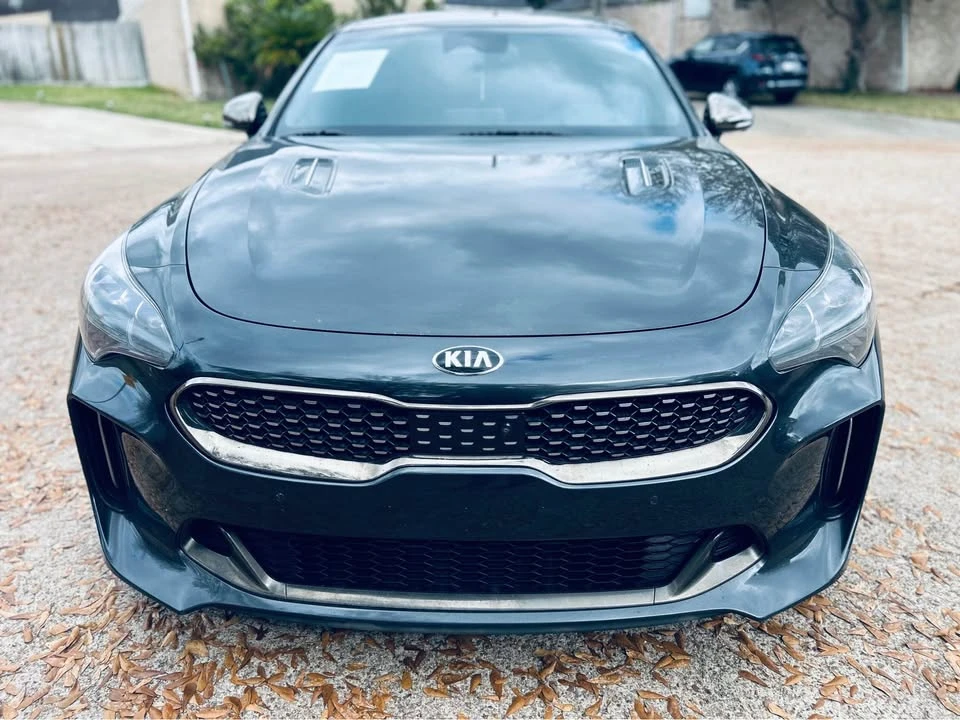 2021 Kia Stinger GT - Image 2 of 20