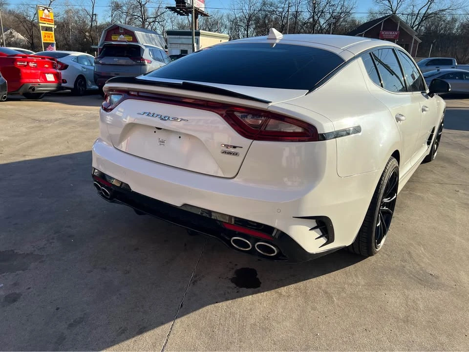 2021 Kia Stinger GT - Image 5 of 15