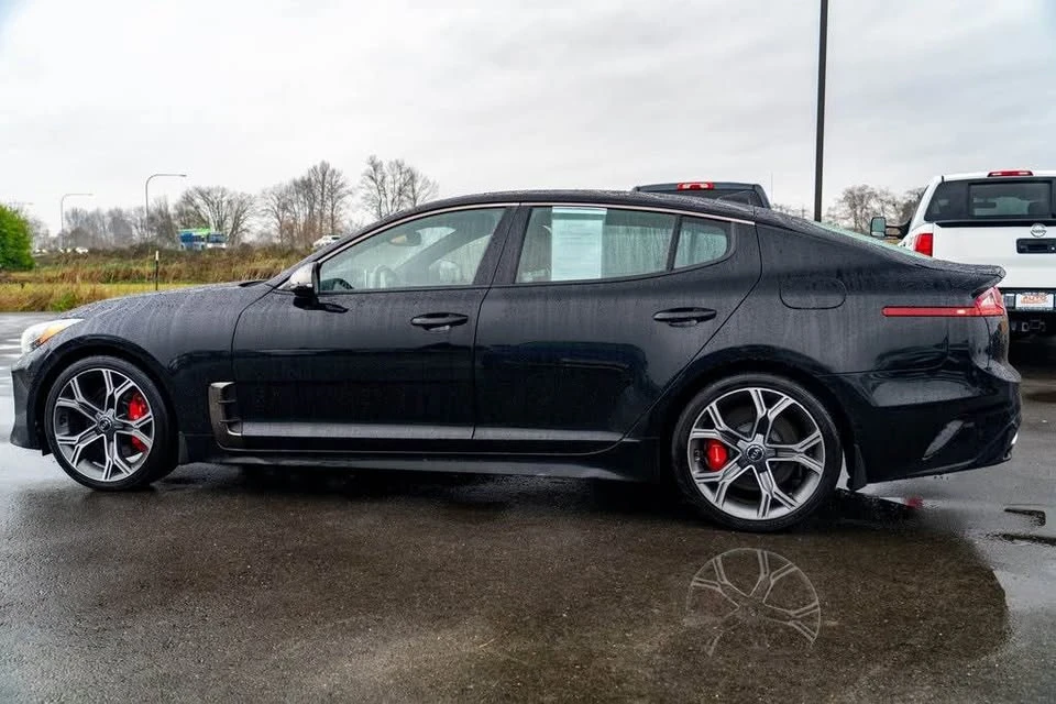 2021 Kia Stinger GT - Image 6 of 15
