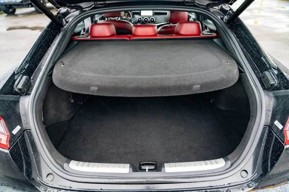 2021 Kia Stinger GT - Image 5 of 15
