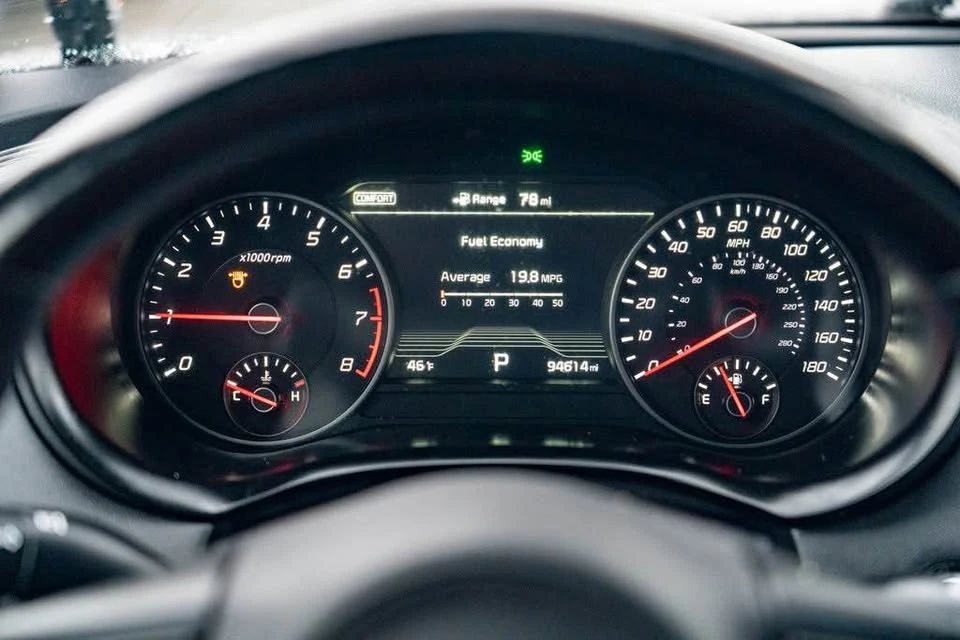 2021 Kia Stinger GT - Image 12 of 15