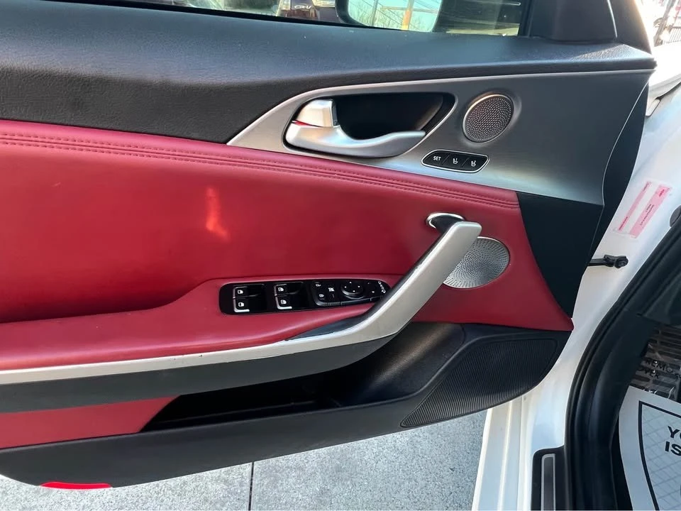 2021 Kia Stinger GT - Image 15 of 15