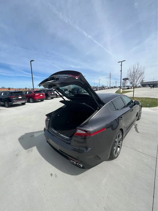 2021 Kia Stinger GT - Image 7 of 12