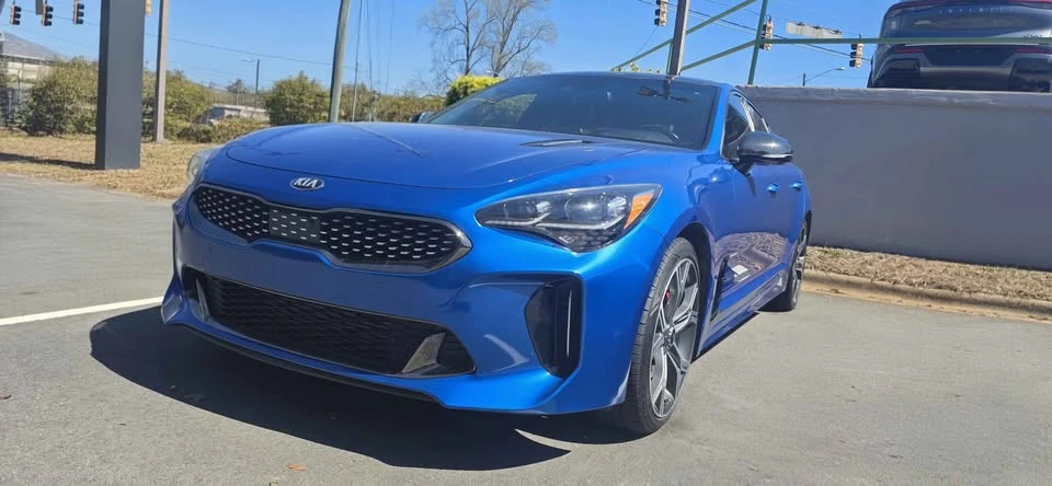 2021 Kia Stinger GT - Image 2 of 2