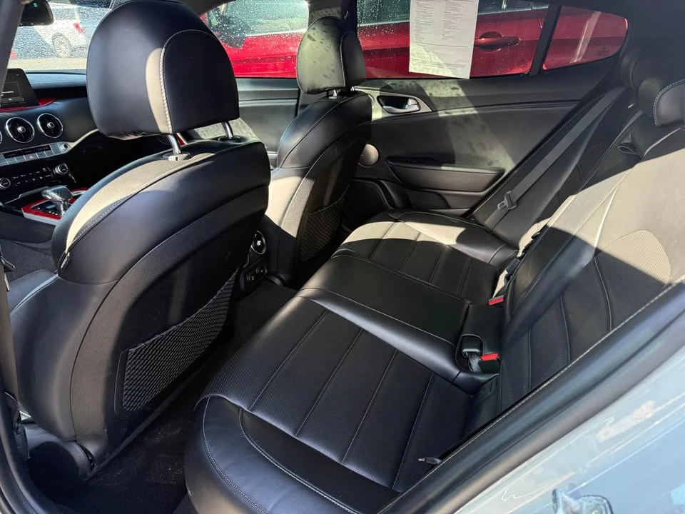 2021 Kia Stinger GT - Image 9 of 10
