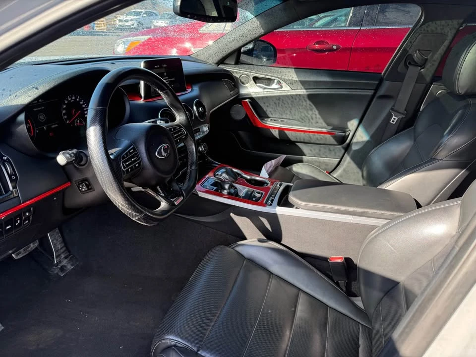 2021 Kia Stinger GT - Image 8 of 10