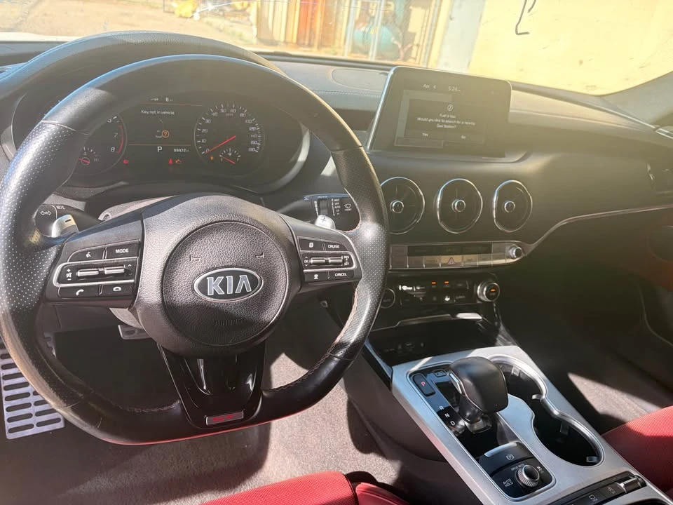 2021 Kia Stinger GT - Image 6 of 8