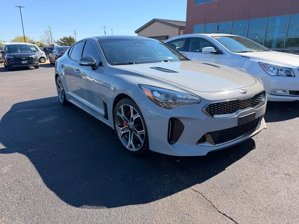 2021 Kia Stinger GT - Image 2 of 11
