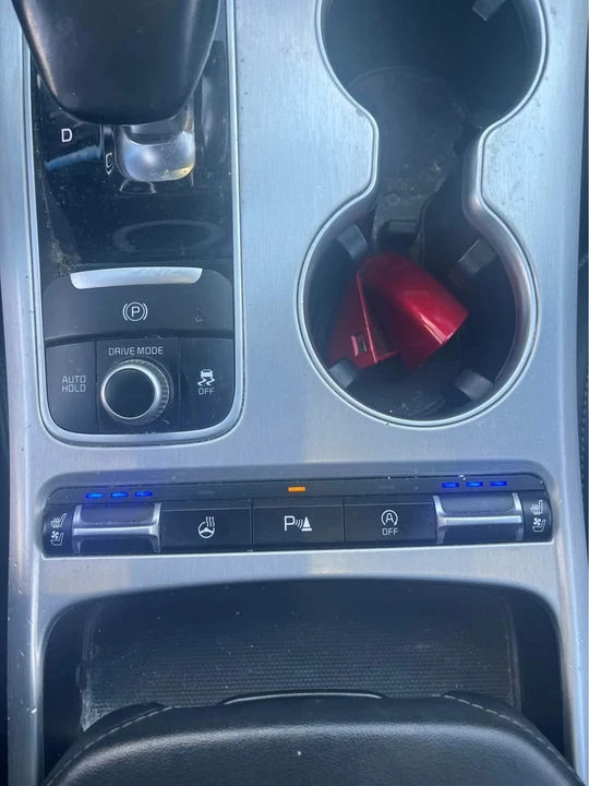 2021 Kia Stinger GT - Image 12 of 17
