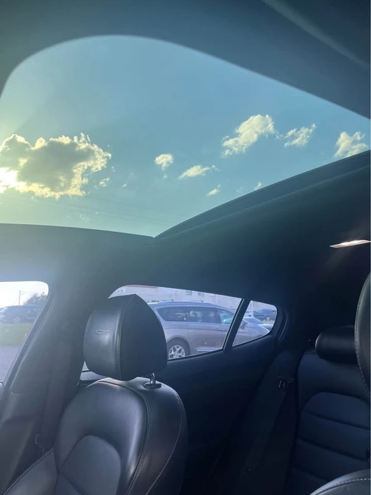 2021 Kia Stinger GT - Image 15 of 17
