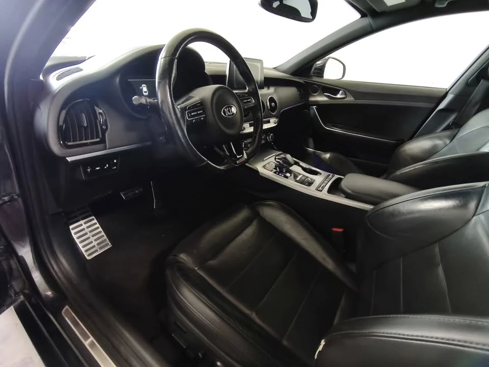 2021 Kia Stinger GT - Image 13 of 21