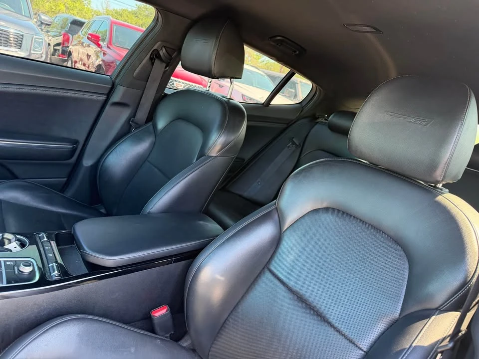 2021 Kia Stinger GT - Image 11 of 17