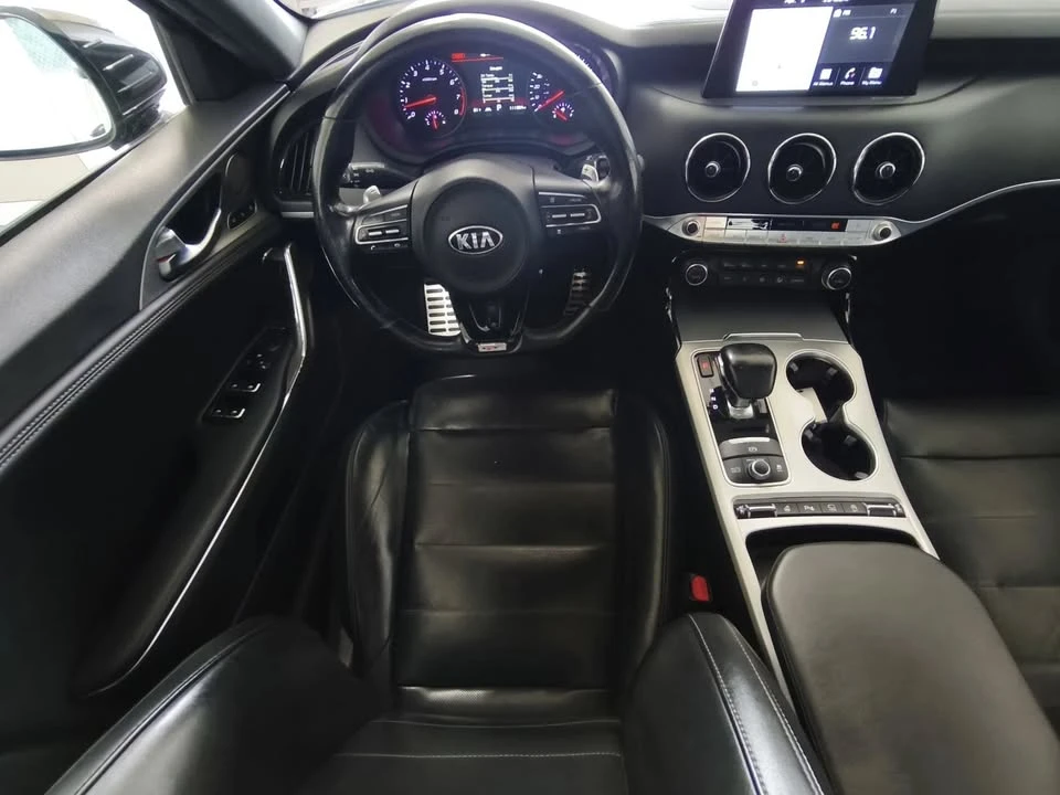2021 Kia Stinger GT - Image 11 of 20