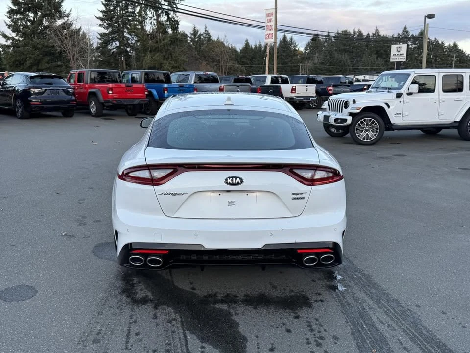 2021 Kia Stinger - Image 4 of 10