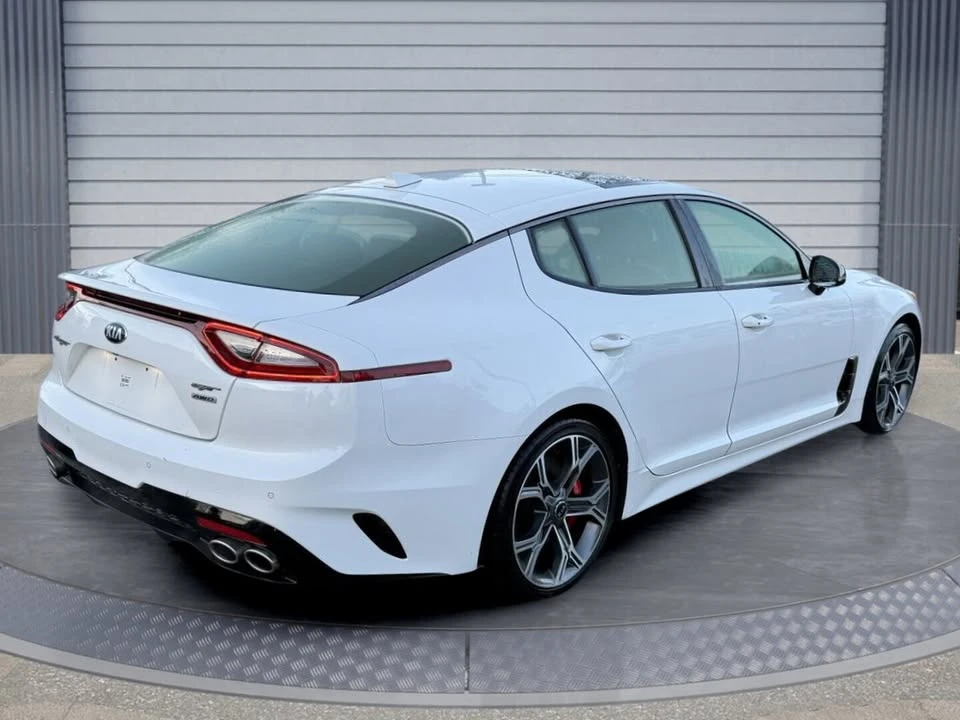 2021 Kia Stinger - Image 5 of 10
