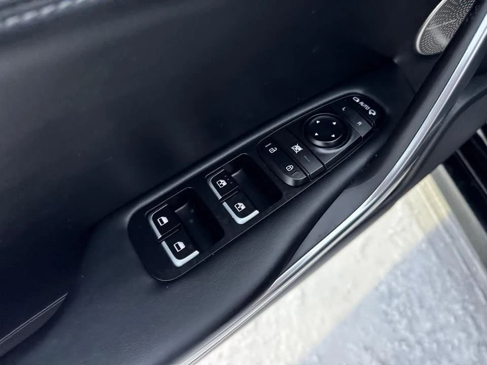2021 Kia Stinger - Image 18 of 20