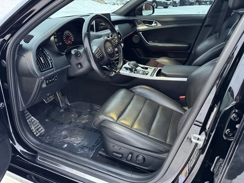 2021 Kia Stinger - Image 15 of 20