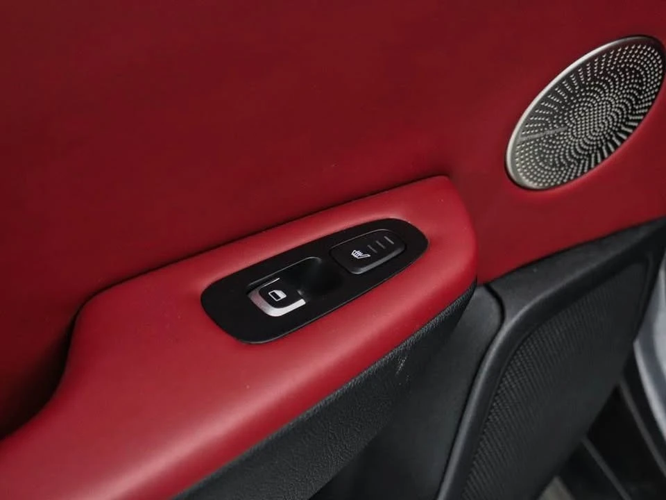 2021 Kia Stinger GT - Image 9 of 11