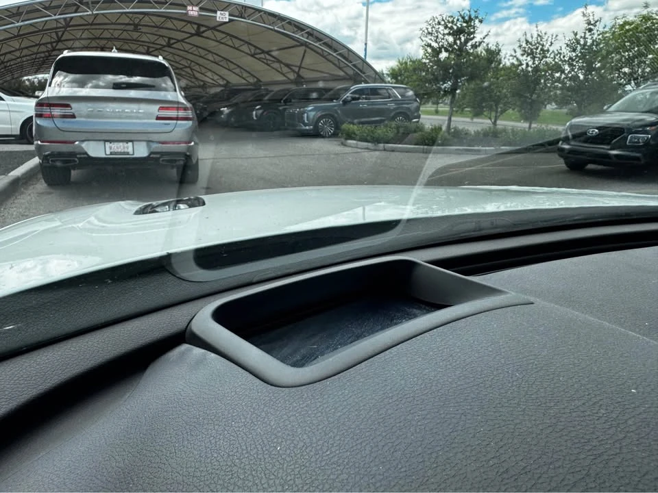 2021 Kia Stinger GT - Image 11 of 17