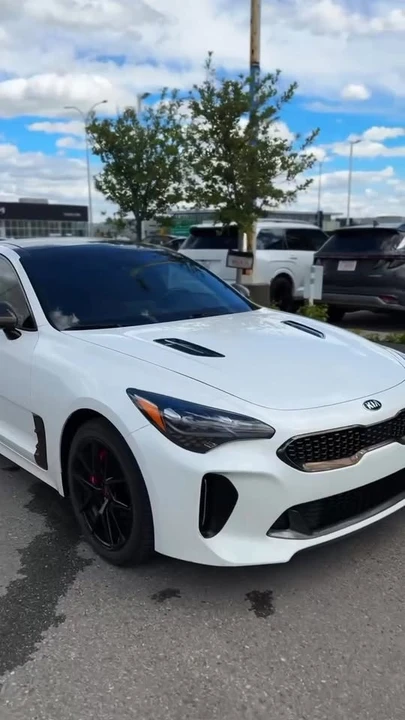 2021 Kia Stinger GT - Image 17 of 17