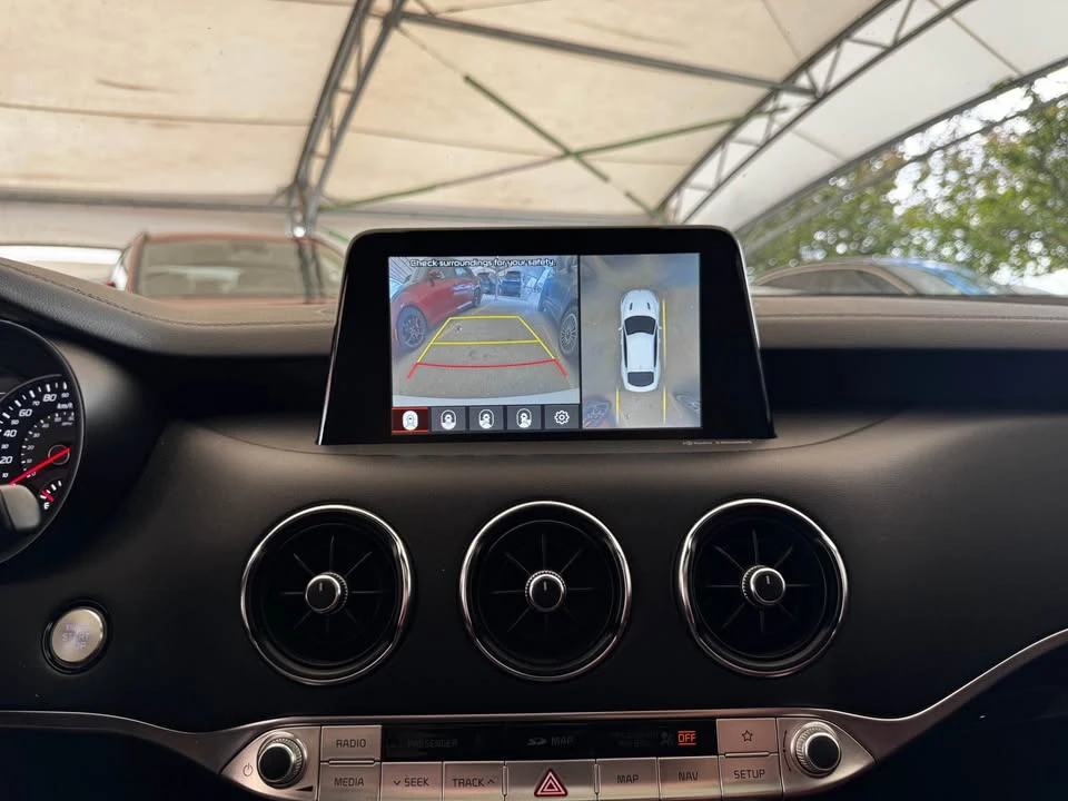 2021 Kia Stinger GT - Image 12 of 17
