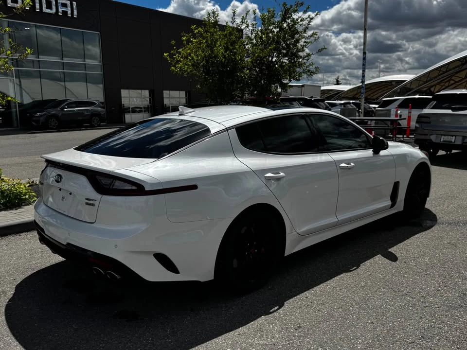 2021 Kia Stinger GT - Image 3 of 17