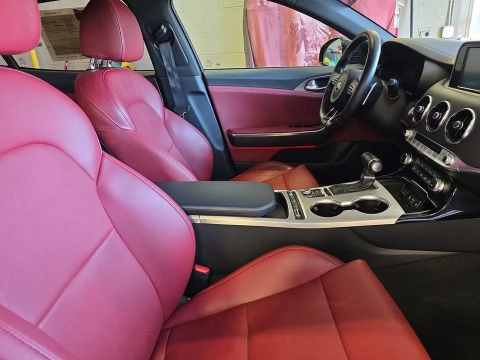 2021 Kia Stinger GT - Image 10 of 19