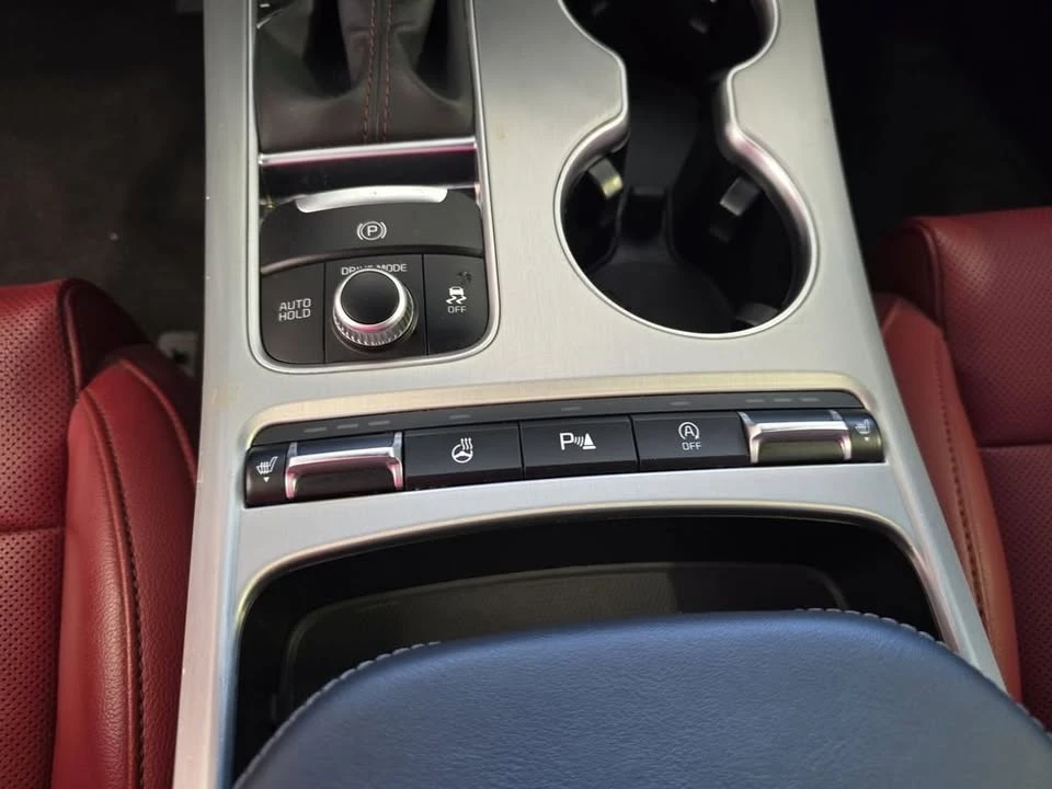 2021 Kia Stinger GT - Image 16 of 19