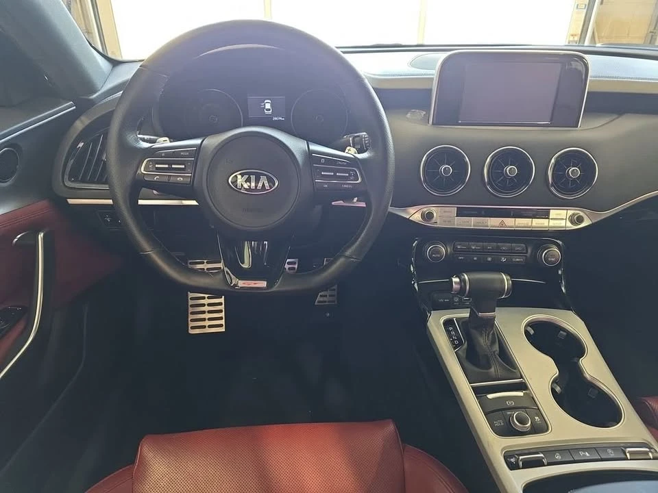 2021 Kia Stinger GT - Image 13 of 19