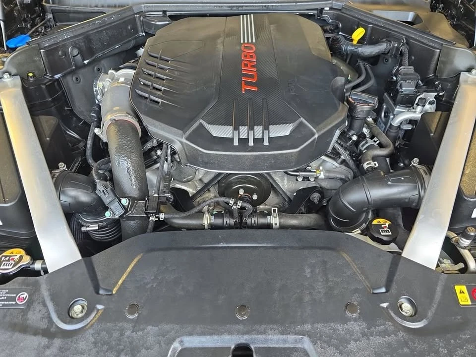 2021 Kia Stinger GT - Image 18 of 19