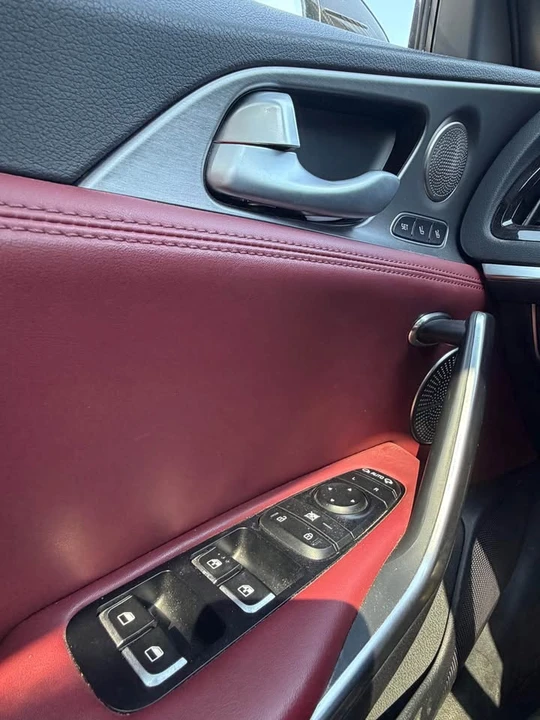 2021 Kia Stinger GT - Image 13 of 14