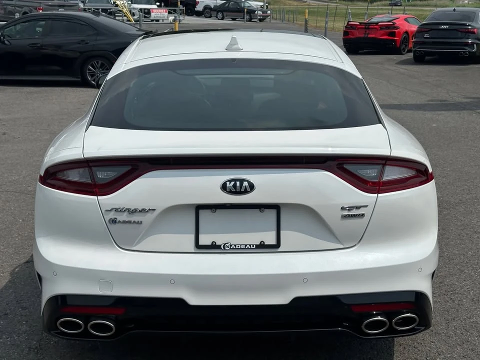 2021 Kia Stinger GT - Image 8 of 20
