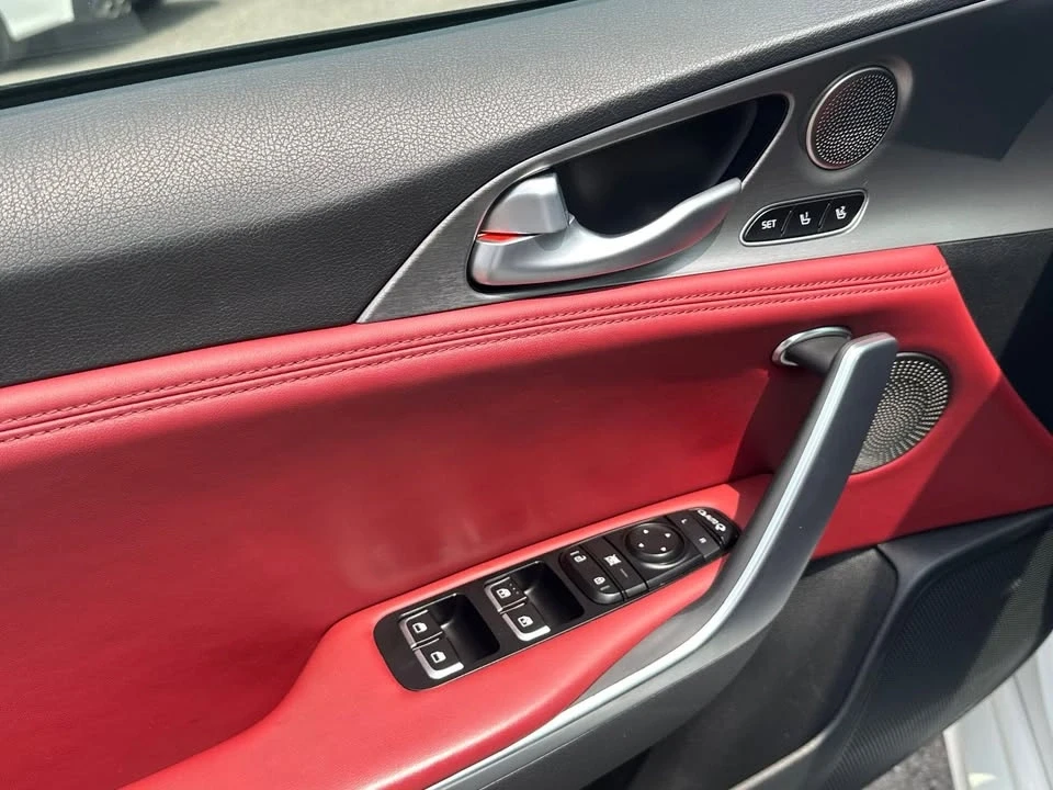 2021 Kia Stinger GT - Image 16 of 16