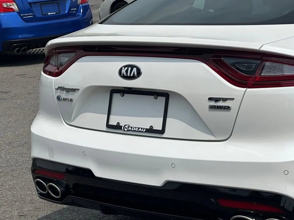 2021 Kia Stinger GT - Image 9 of 20