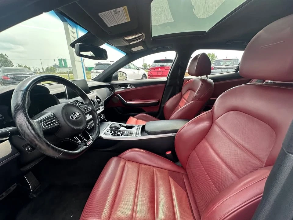2021 Kia Stinger GT - Image 14 of 16