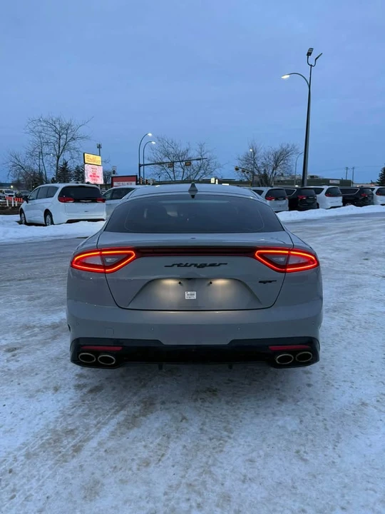 2021 Kia Stinger GT - Image 5 of 17