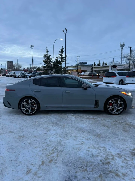 2021 Kia Stinger GT - Image 7 of 17