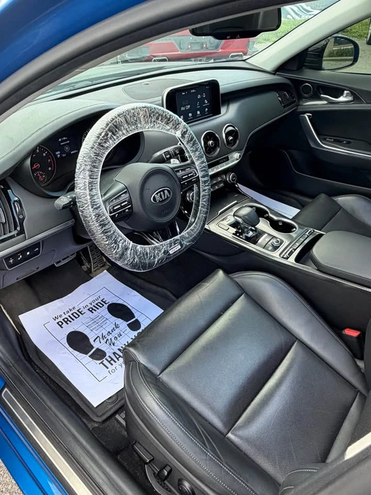 2021 Kia Stinger GT - Image 10 of 20