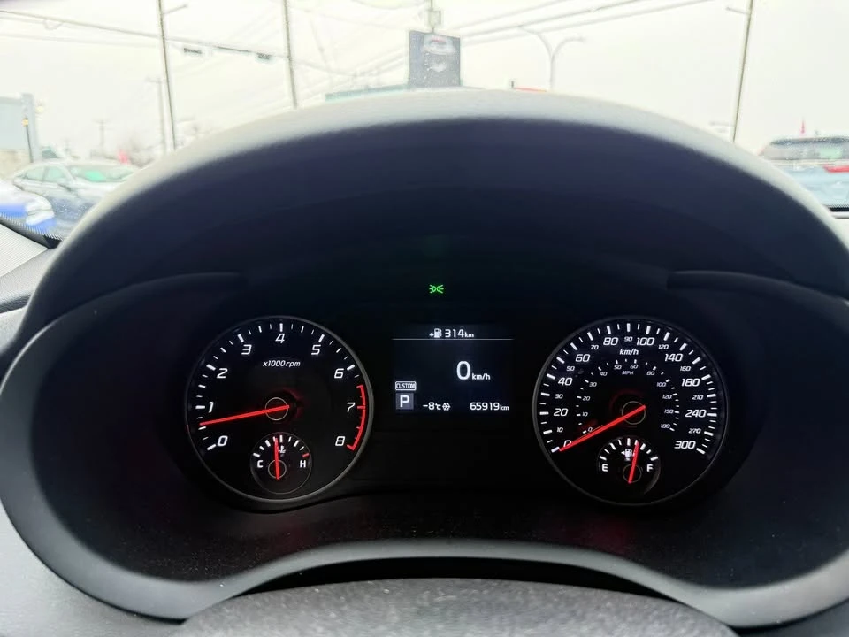 2021 Kia Stinger GT - Image 12 of 18