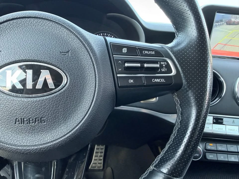 2021 Kia Stinger GT - Image 17 of 21