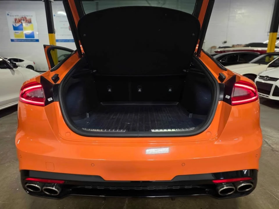 2021 Kia Stinger GT - Image 9 of 18
