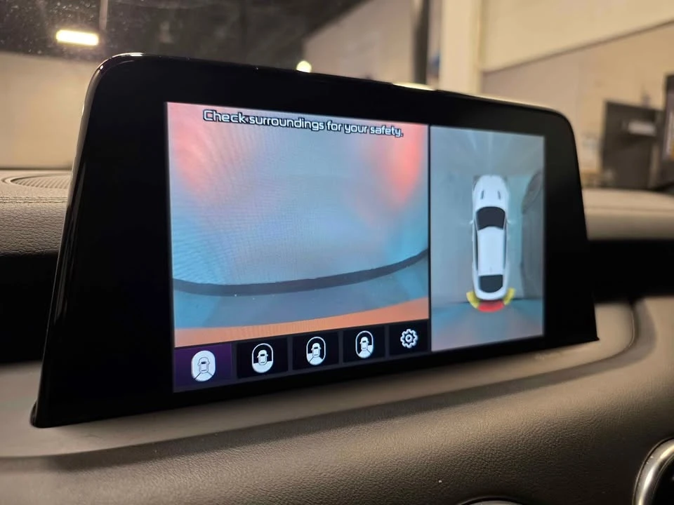 2021 Kia Stinger GT - Image 18 of 18
