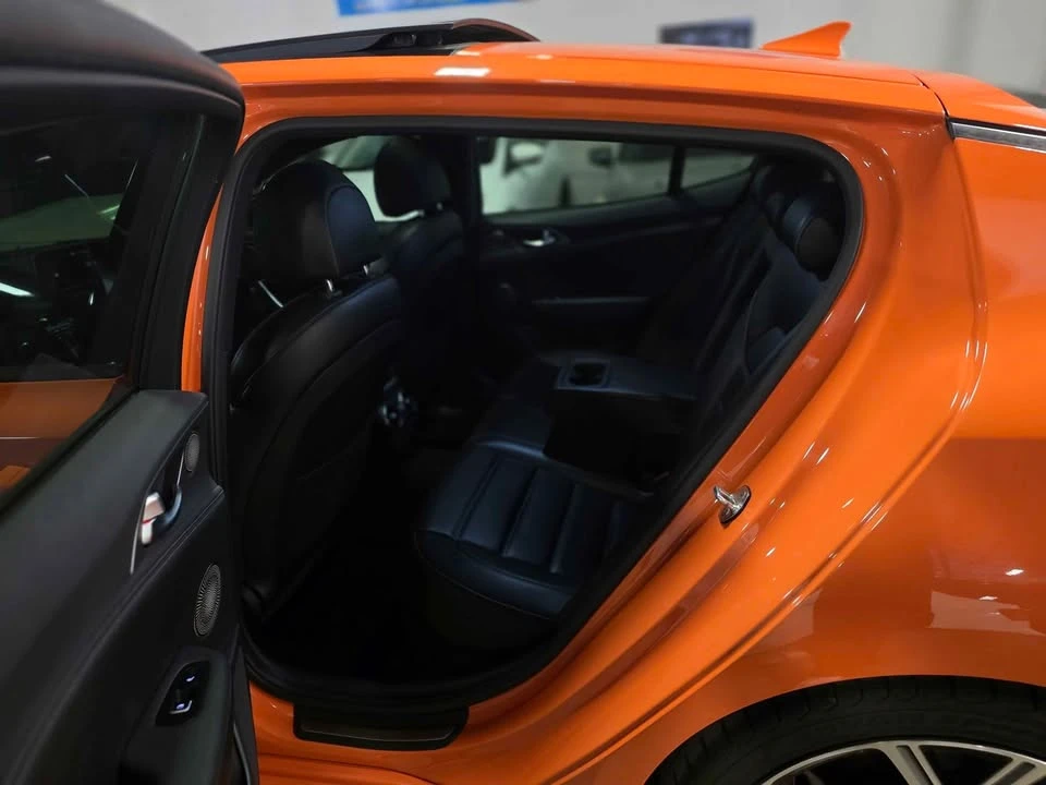 2021 Kia Stinger GT - Image 11 of 18