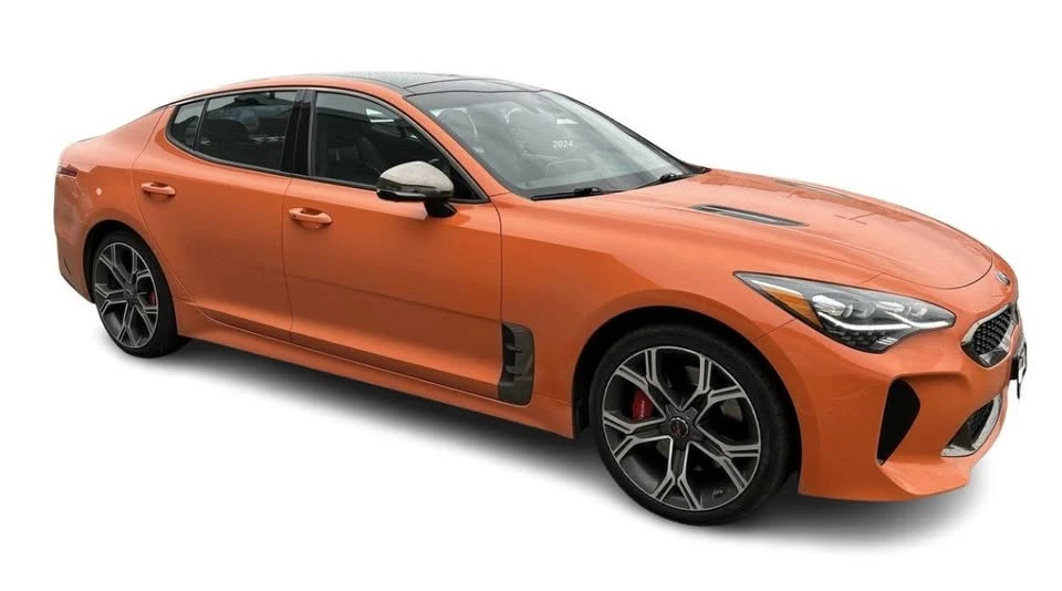 2021 Kia Stinger GT - Image 10 of 15