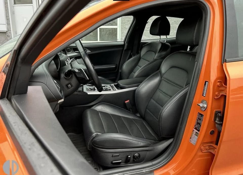 2021 Kia Stinger GT - Image 11 of 15