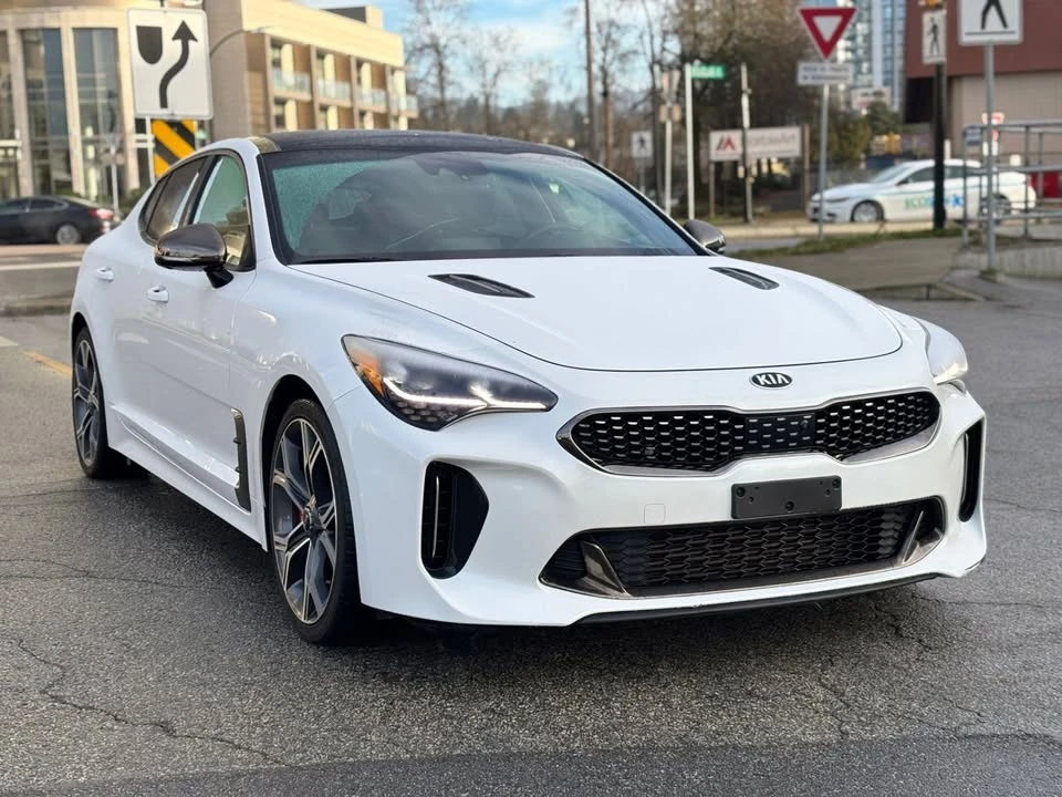 2021 Kia Stinger GT - Image 2 of 19